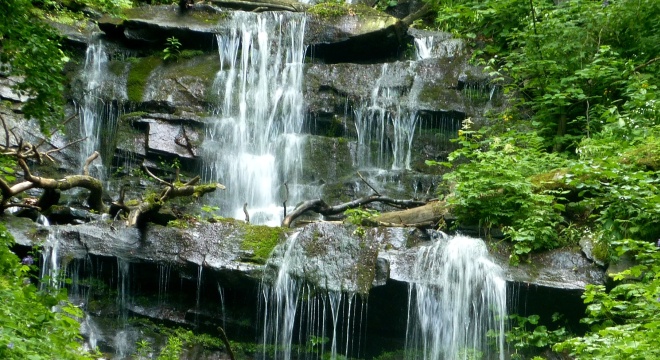 Bučací vodopády